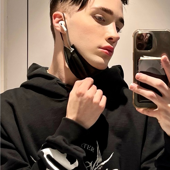 instagram: @chandlerdburke - Picture 16 of 16